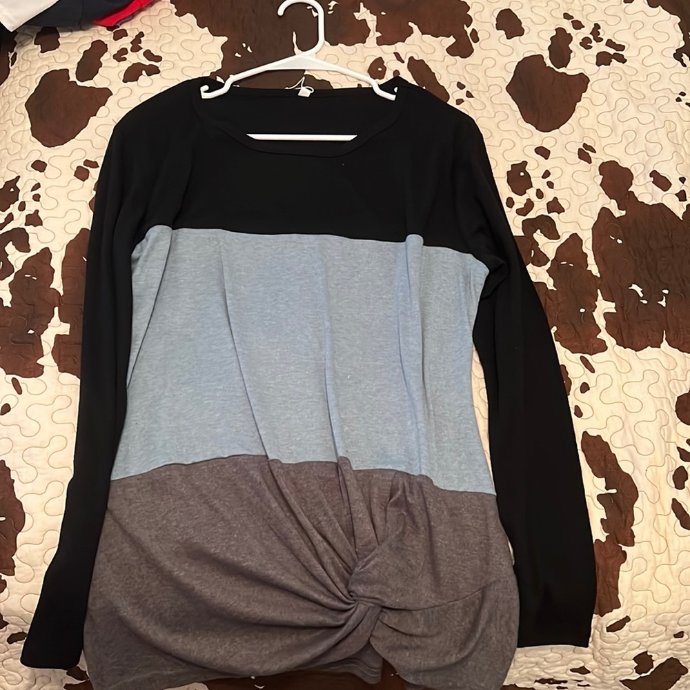 Never worn womens large long sleeve